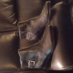 Kors Black Leather ankle boots Buckle Design Michael Kors